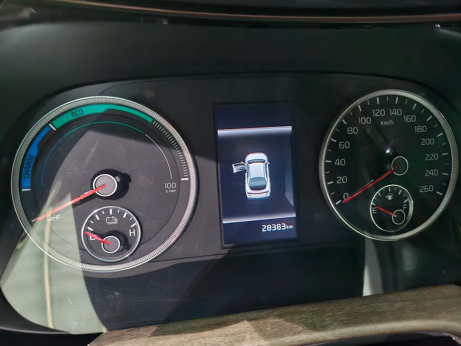 2023 Kia K5 GL MID 