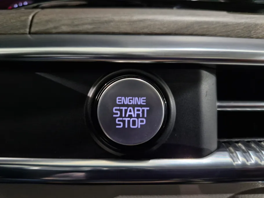 2023 Kia K5 GL MID 