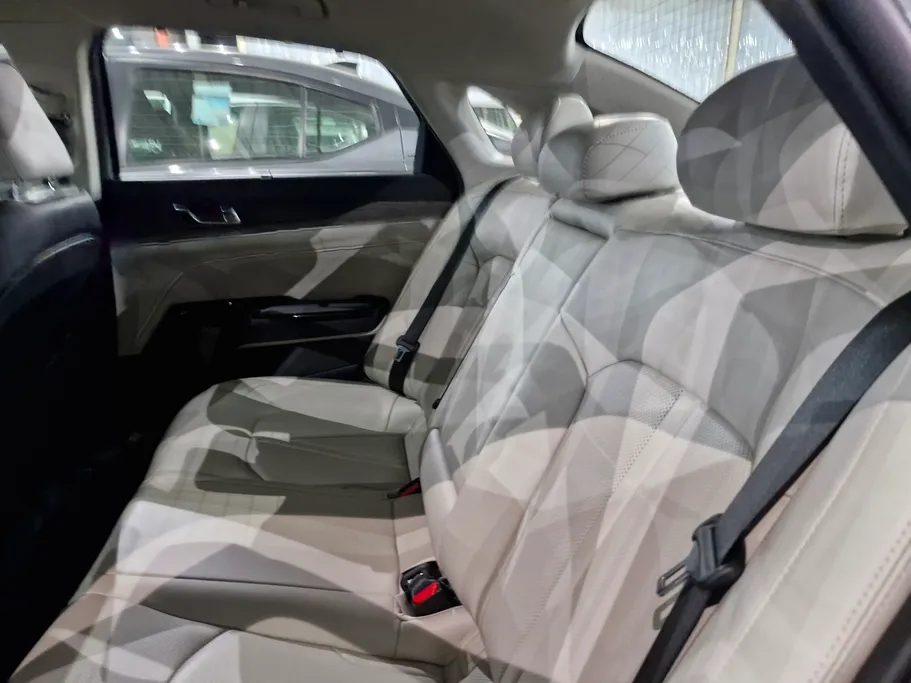 2023 Kia K5 GL MID 