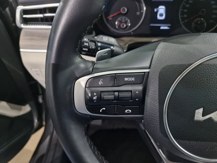 2023 Kia K5 GL MID 