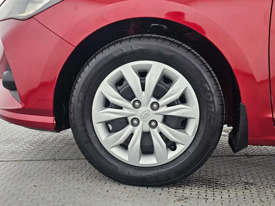 2021 Hyundai Accent Smart 
