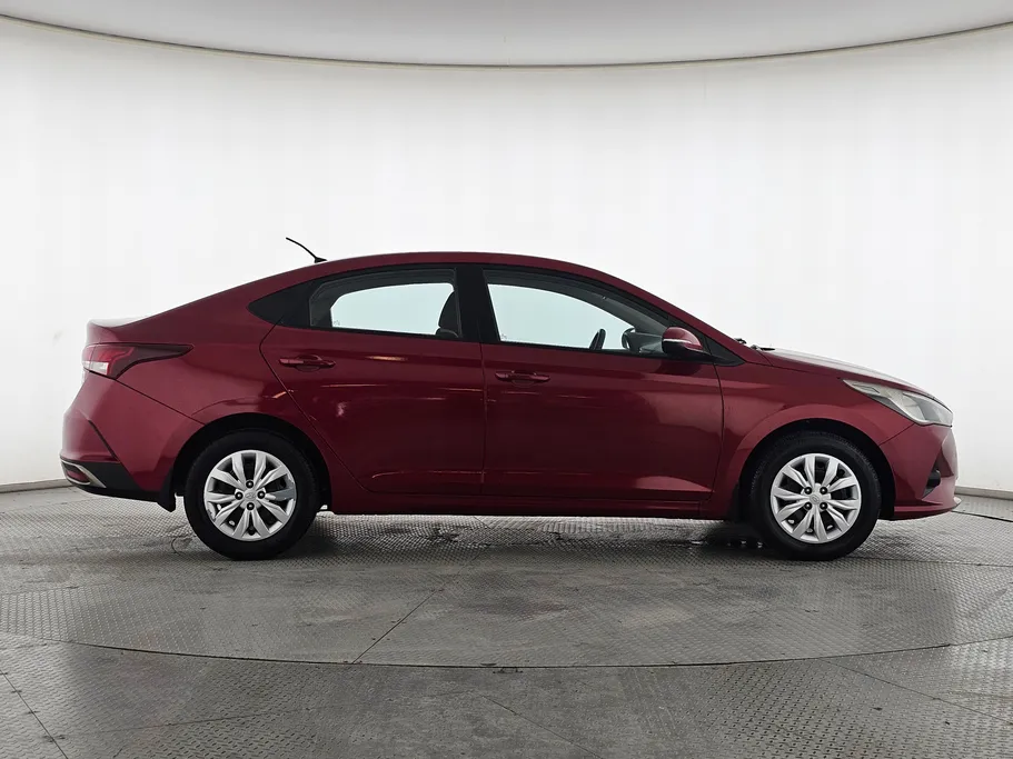 2021 Hyundai Accent Smart 