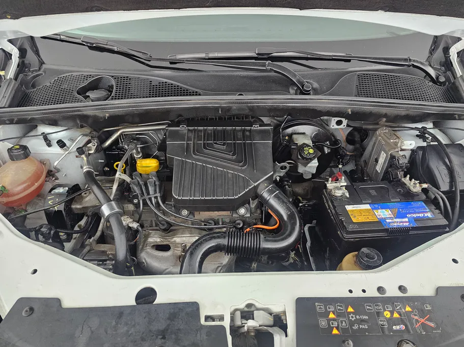 2020 Renault Docker Van بضاعة 