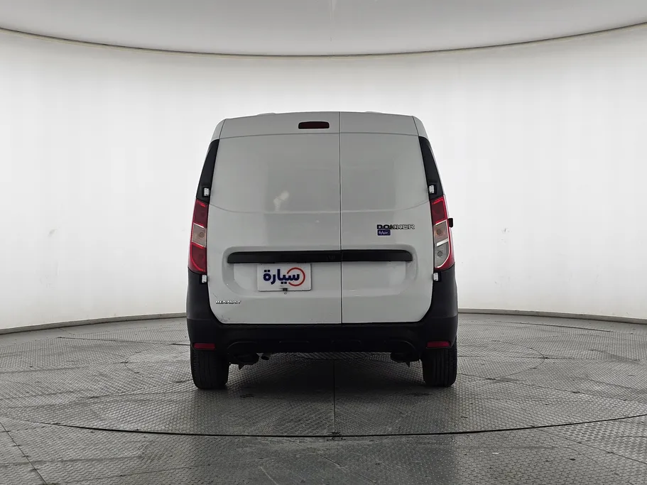 2020 Renault Docker Van بضاعة 