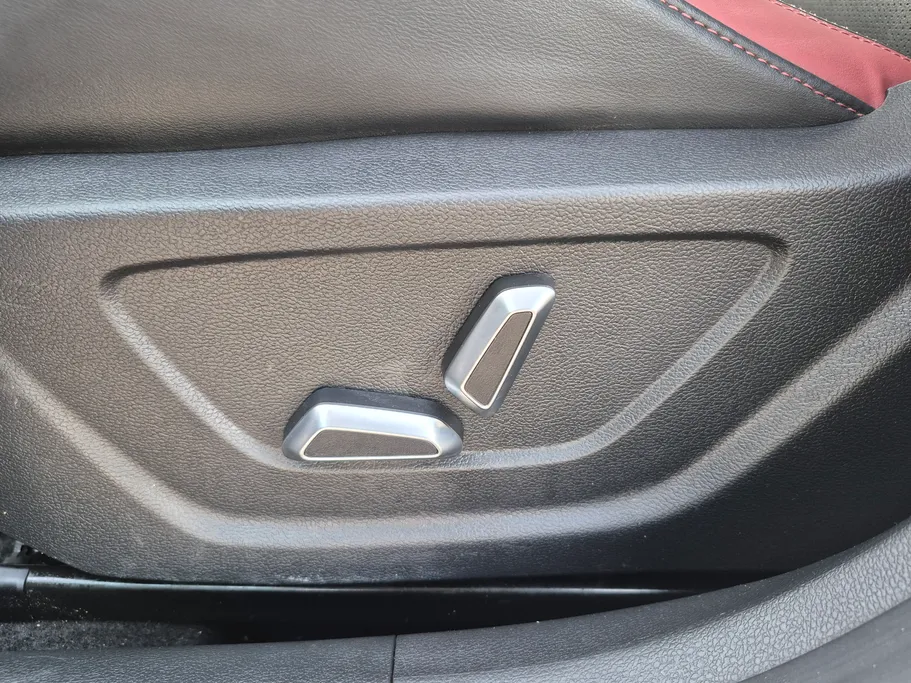 2022 Geely Coolray GF 