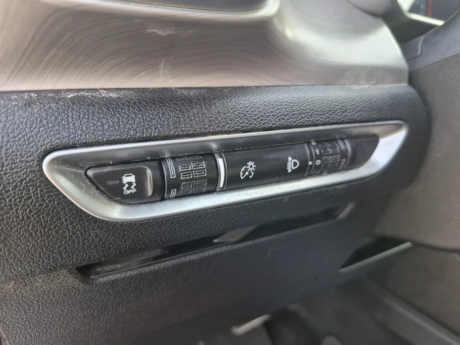 2022 Geely Coolray GF 