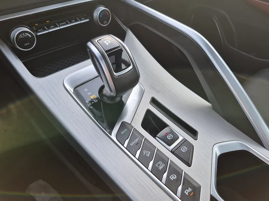 2022 Geely Coolray GF 