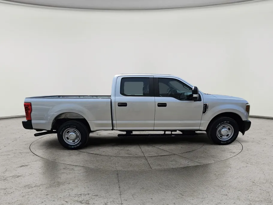 2019 Ford F350 XL 