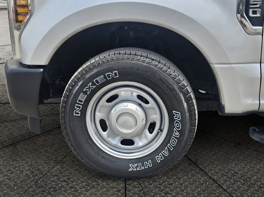 2019 Ford F350 XL 