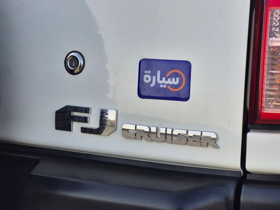 تويوتا اف جي FJ Cruiser 2023 