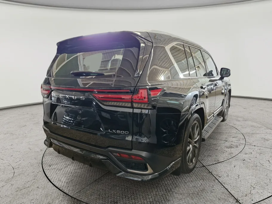 لكزس LX 600 2024 