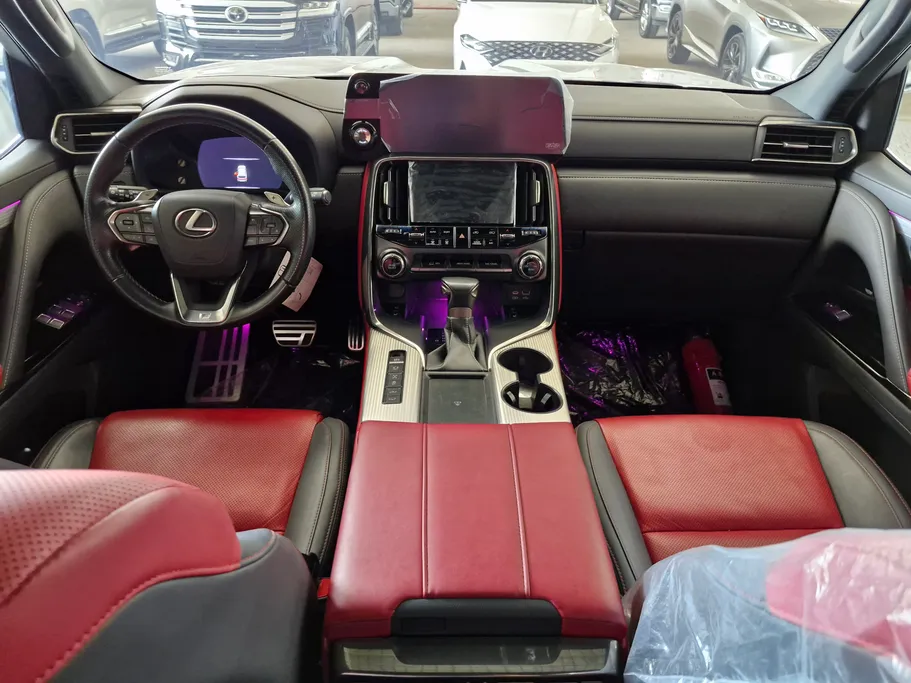 لكزس LX 600 2024 