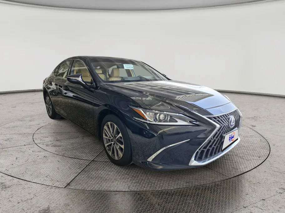 2022 Lexus ES 300 H 