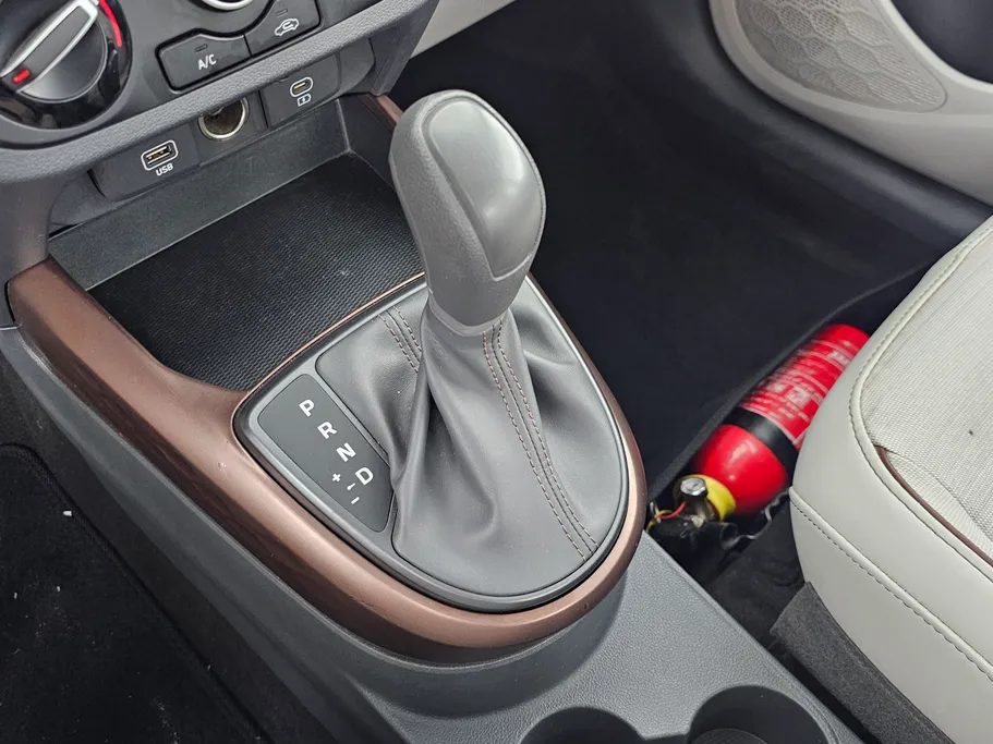 2024 Hyundai Grand i10 Fleet 