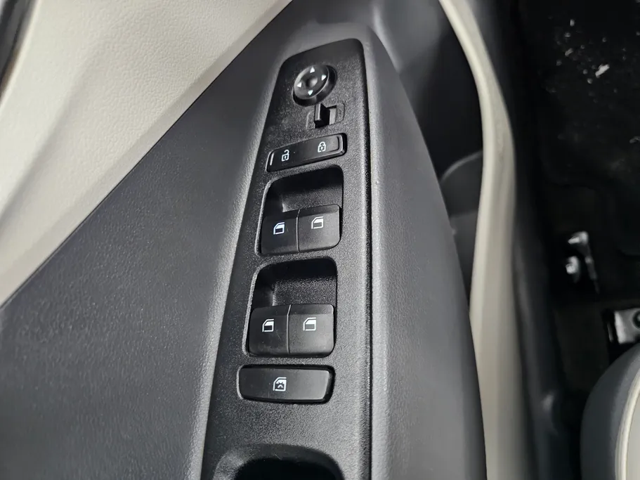 2024 Hyundai Grand i10 Fleet 