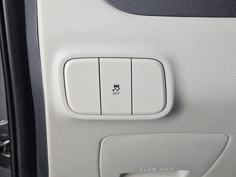 2024 Hyundai Grand i10 Fleet 