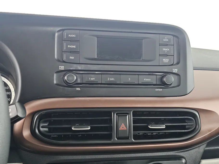 2024 Hyundai Grand i10 Fleet 