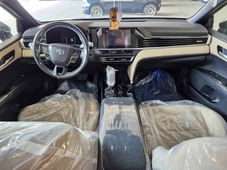 2025 Toyota Camry  E Plus HEV 