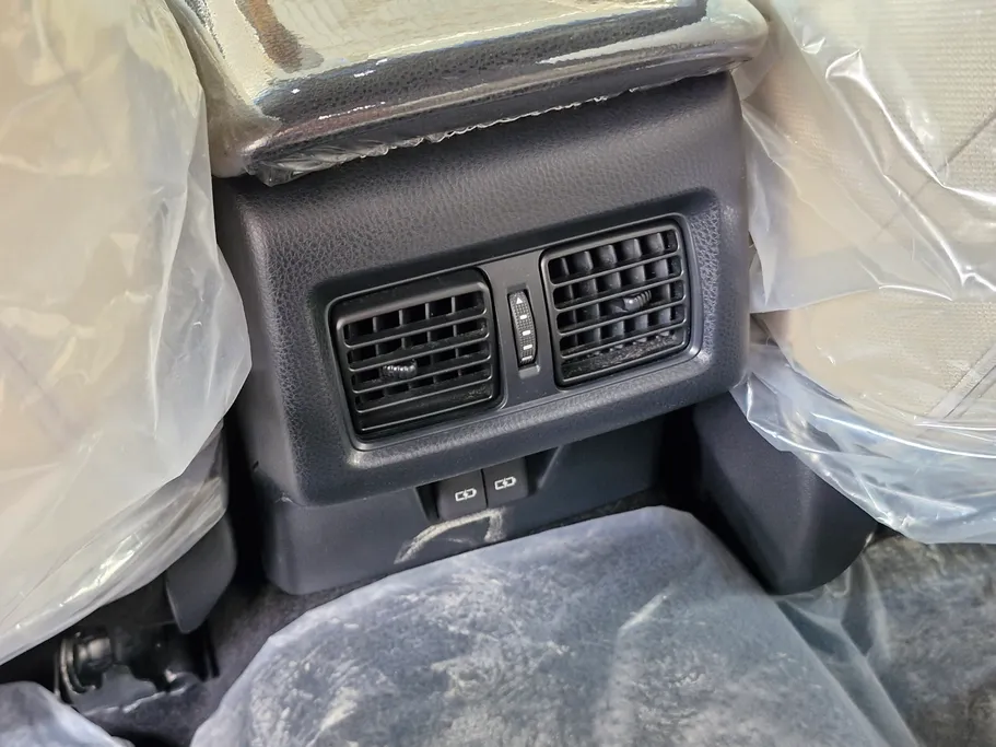 2025 Toyota Camry  E Plus HEV 