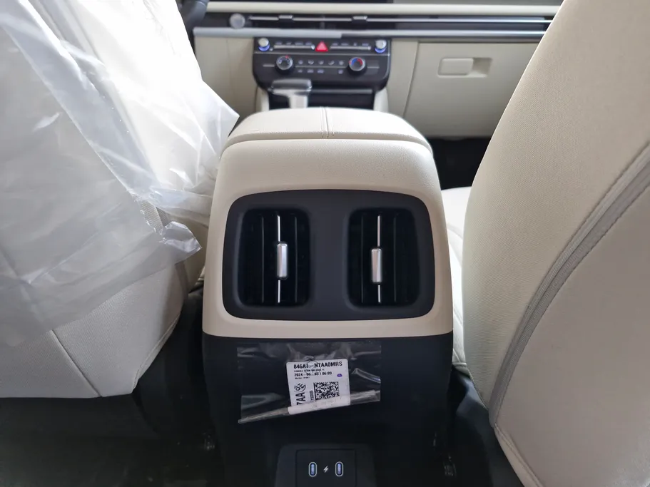 2025 Hyundai Tucson SMART (Two Tone) 