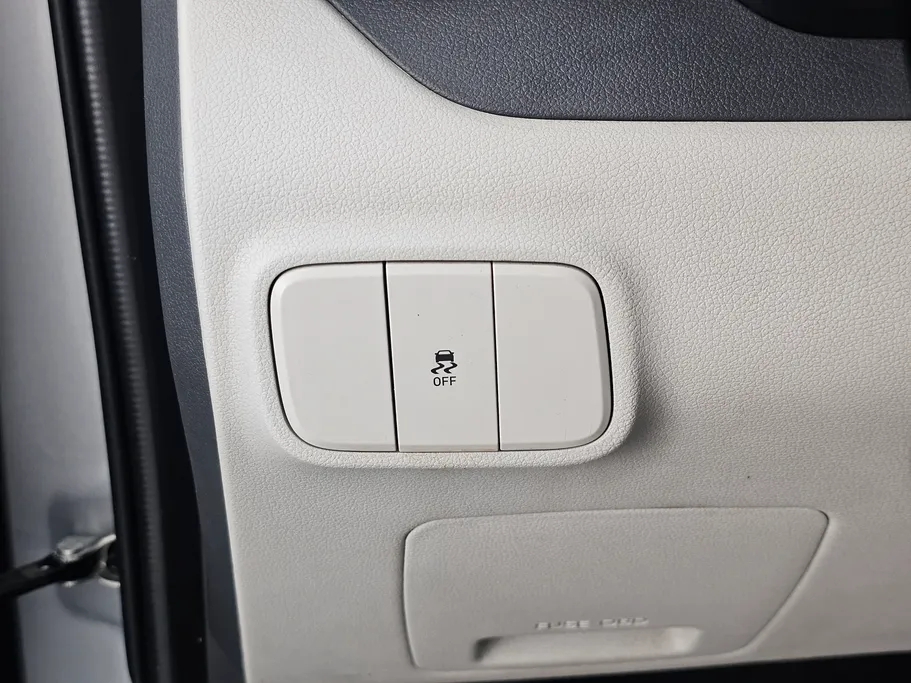 هيونداي Grand i10 فلييت 2024 
