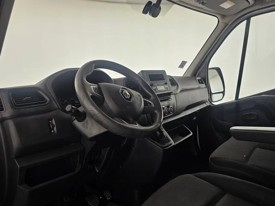 2021 Renault Master L1H1 