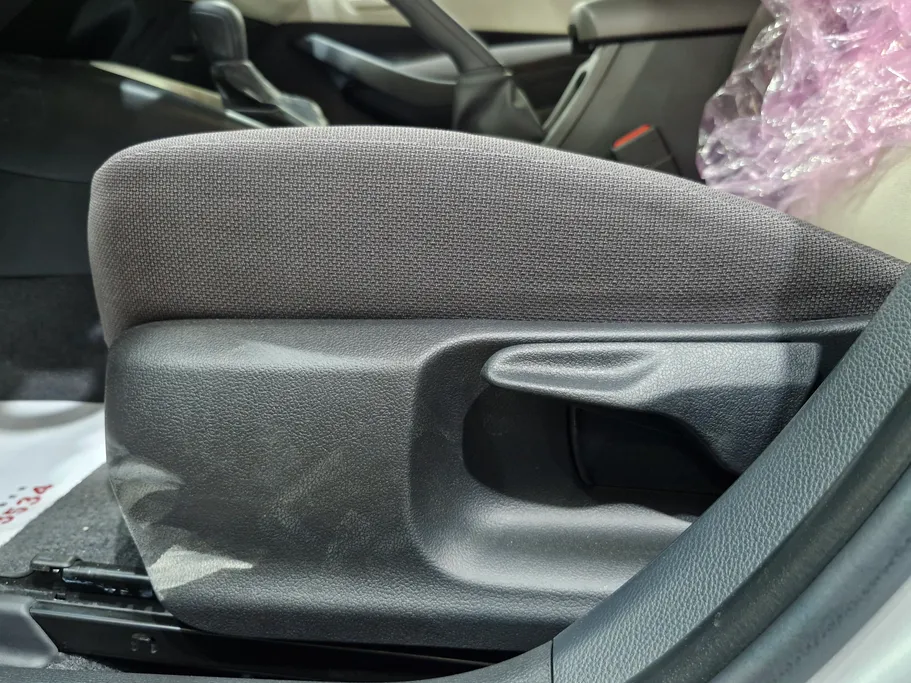 2025 Toyota Corolla XLI 