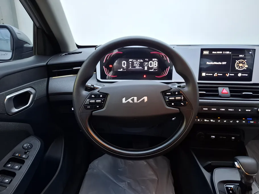 2024 Kia K3 LX 