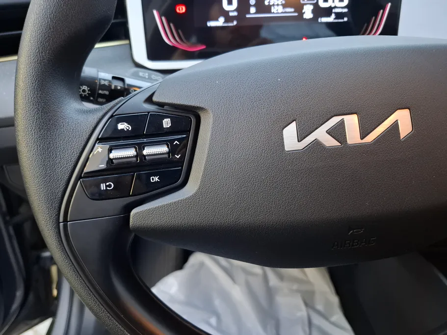 2024 Kia K3 LX 