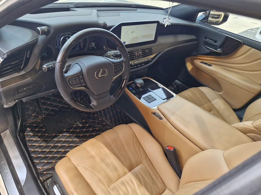 لكزس LS 500 BH Hybrid 2023 