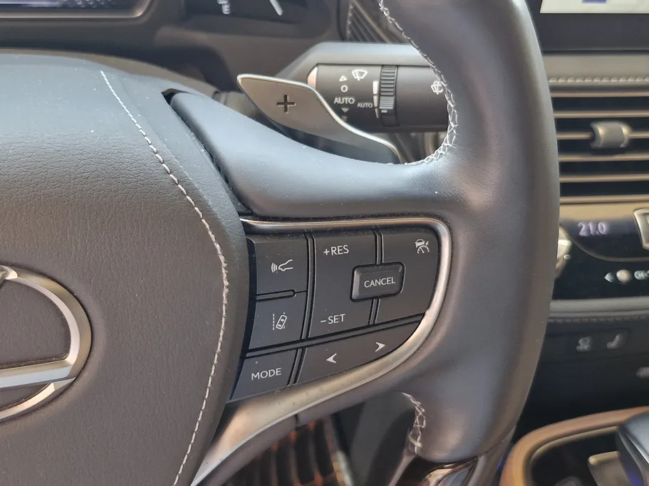لكزس LS 500 BH Hybrid 2023 