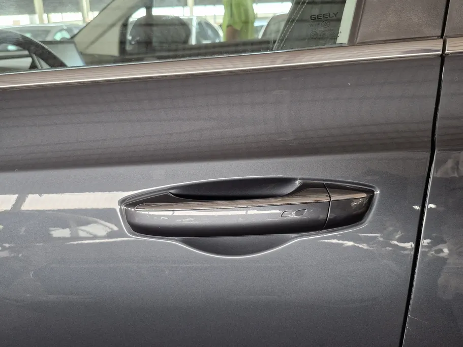 2022 Geely Okavango Comfort