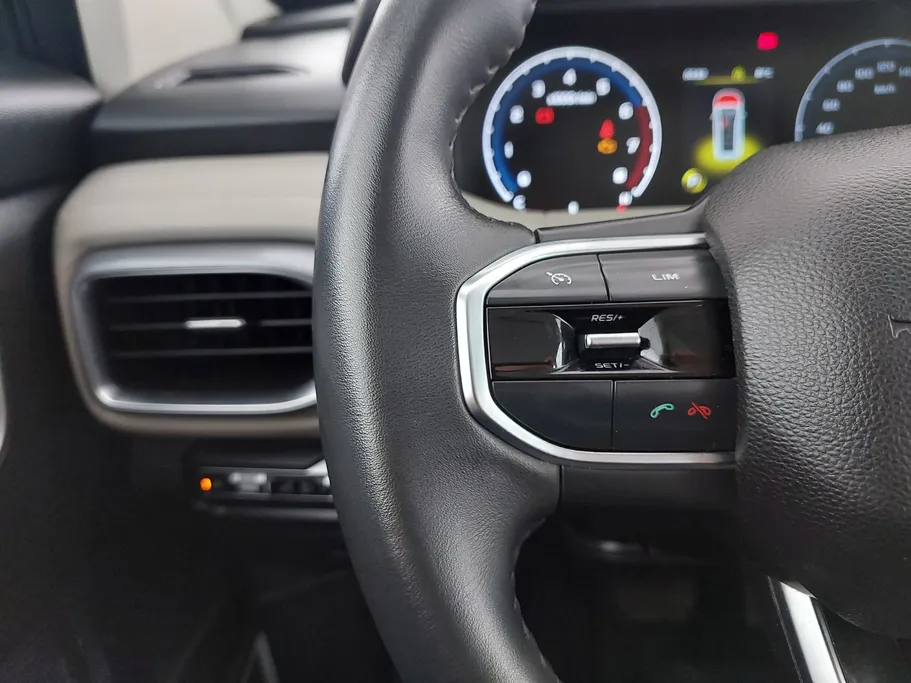 2022 Geely Okavango Comfort 