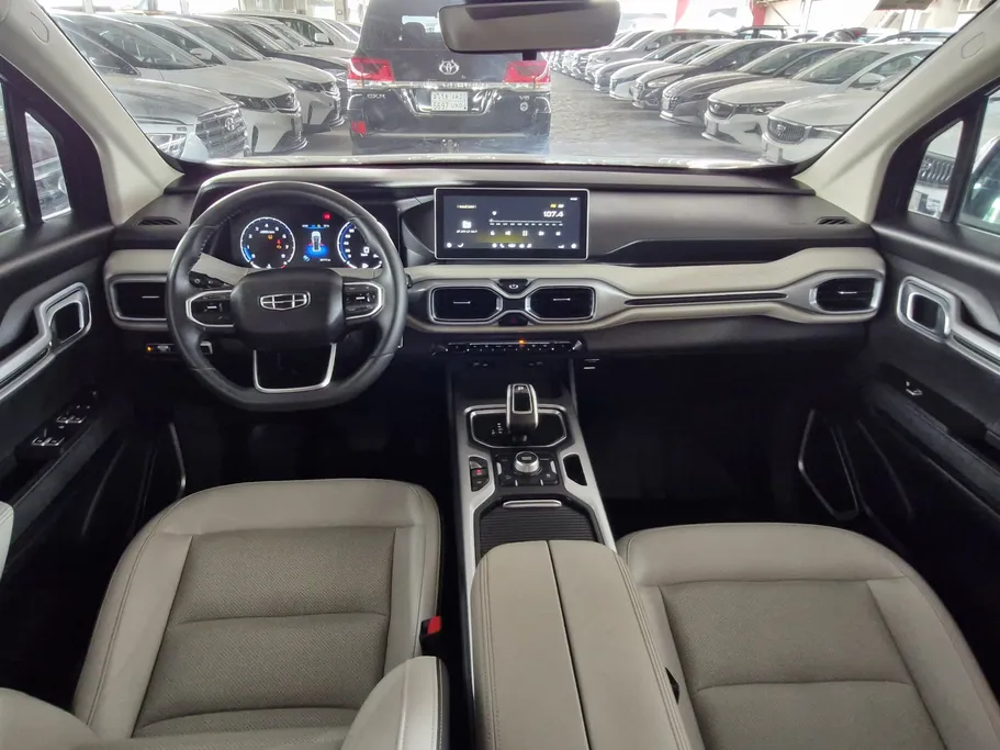 2022 Geely Okavango Comfort