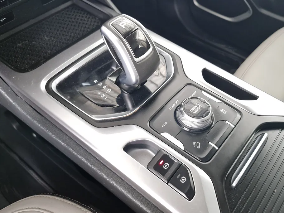 2022 Geely Okavango Comfort