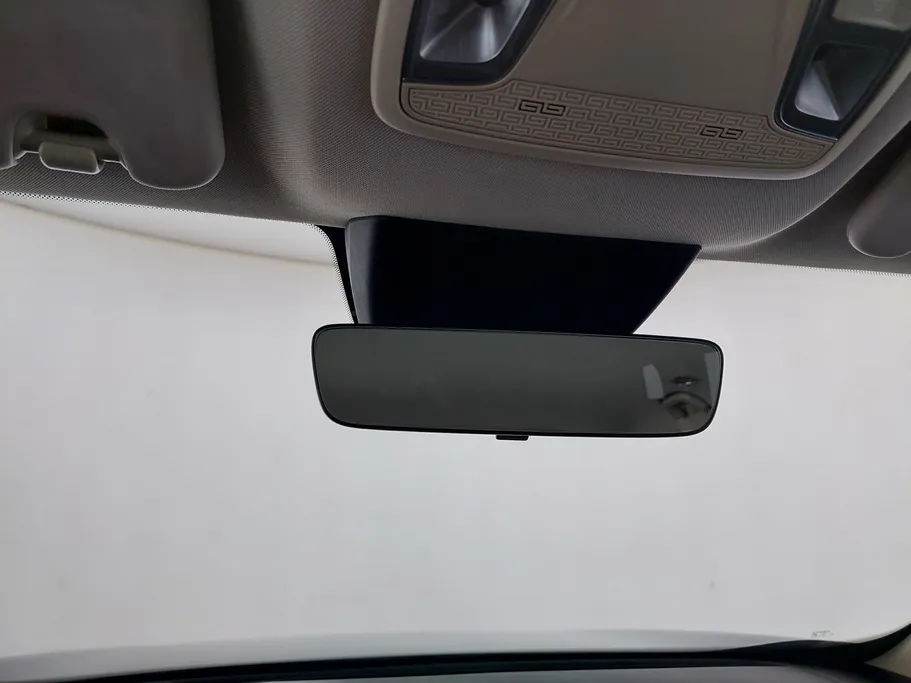 2022 Geely Okavango Comfort 