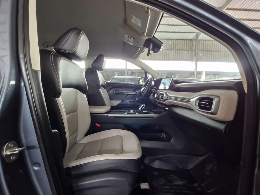 2022 Geely Okavango Comfort