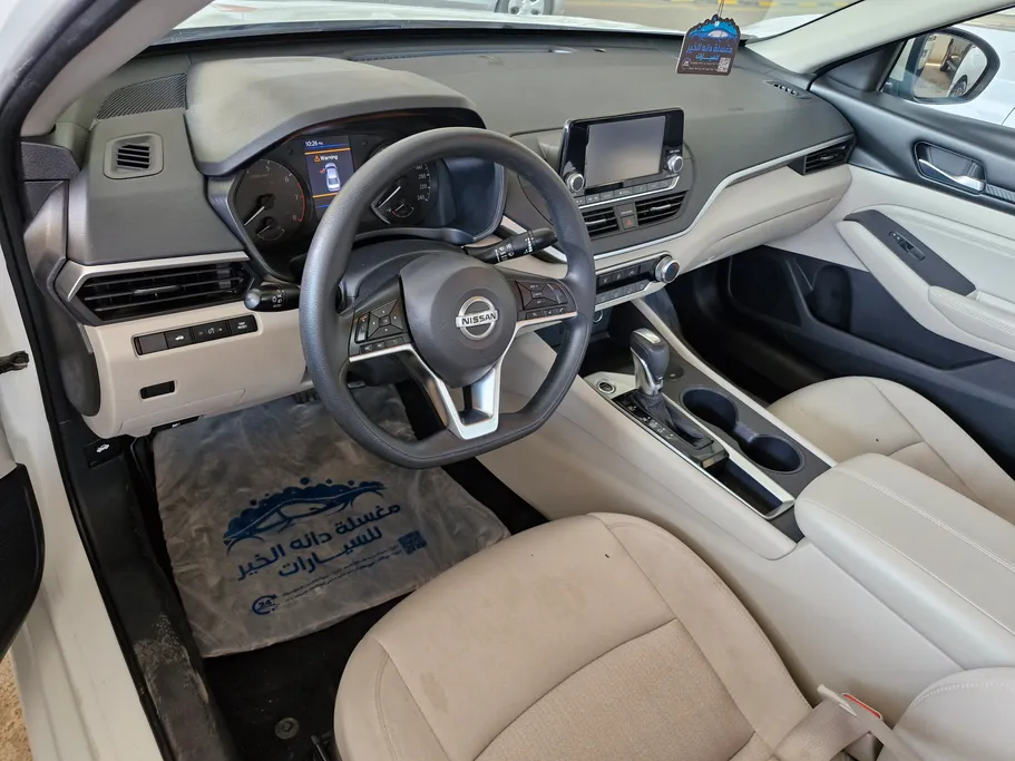 2020 Nissan Altima S 