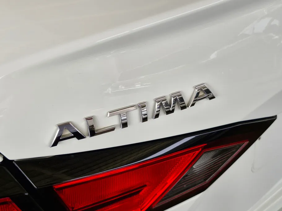 2020 Nissan Altima S 