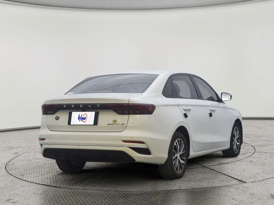 جيلي امجراند GS 2024 