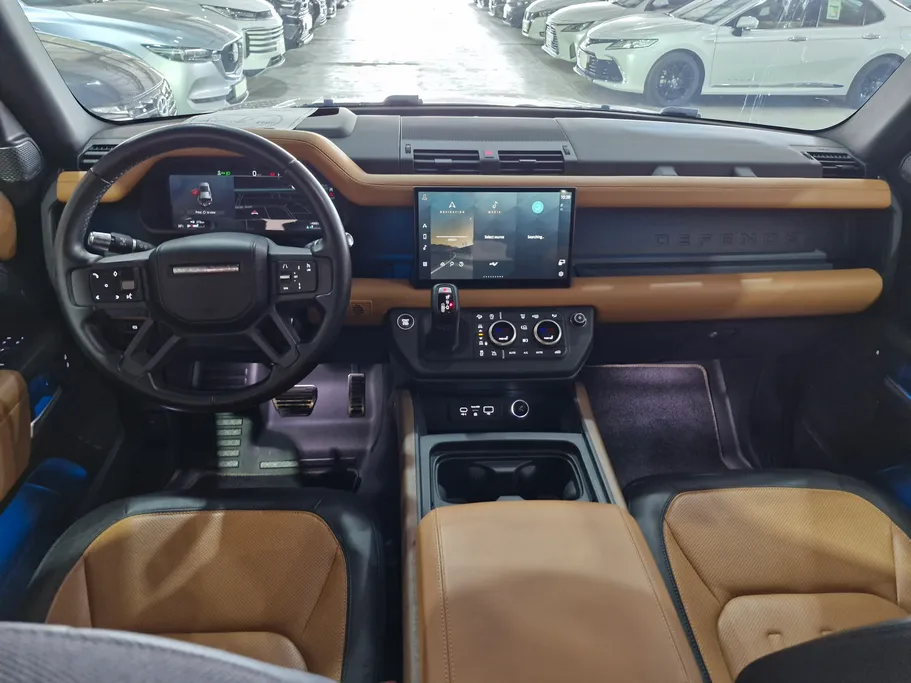 2022 Range Rover Defender 110X 