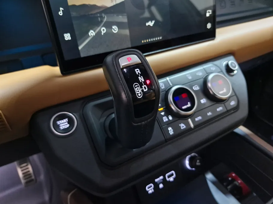 2022 Range Rover Defender 110X 