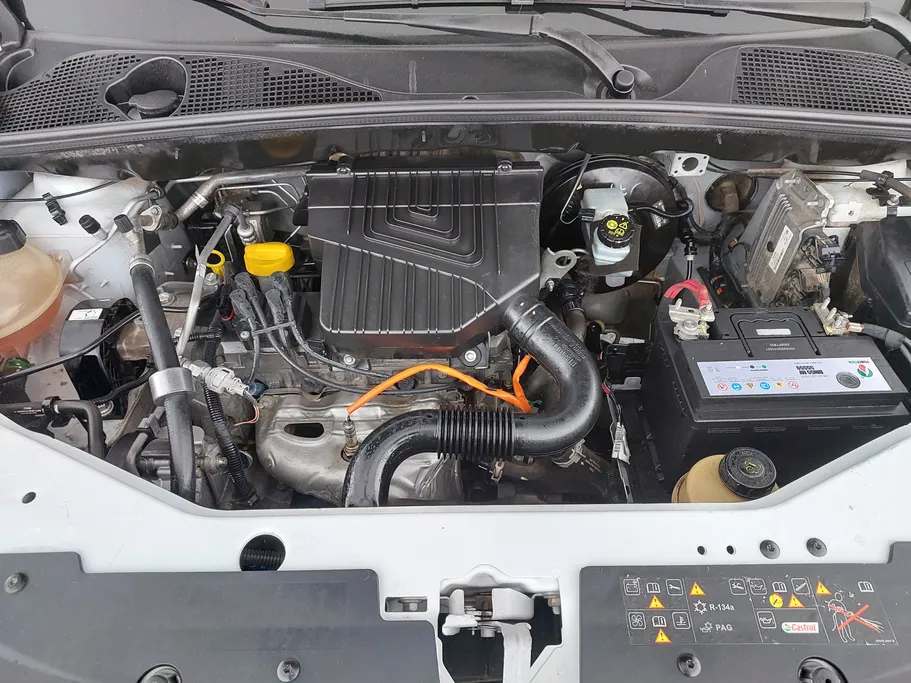 2021 Renault Docker Van بضاعة 