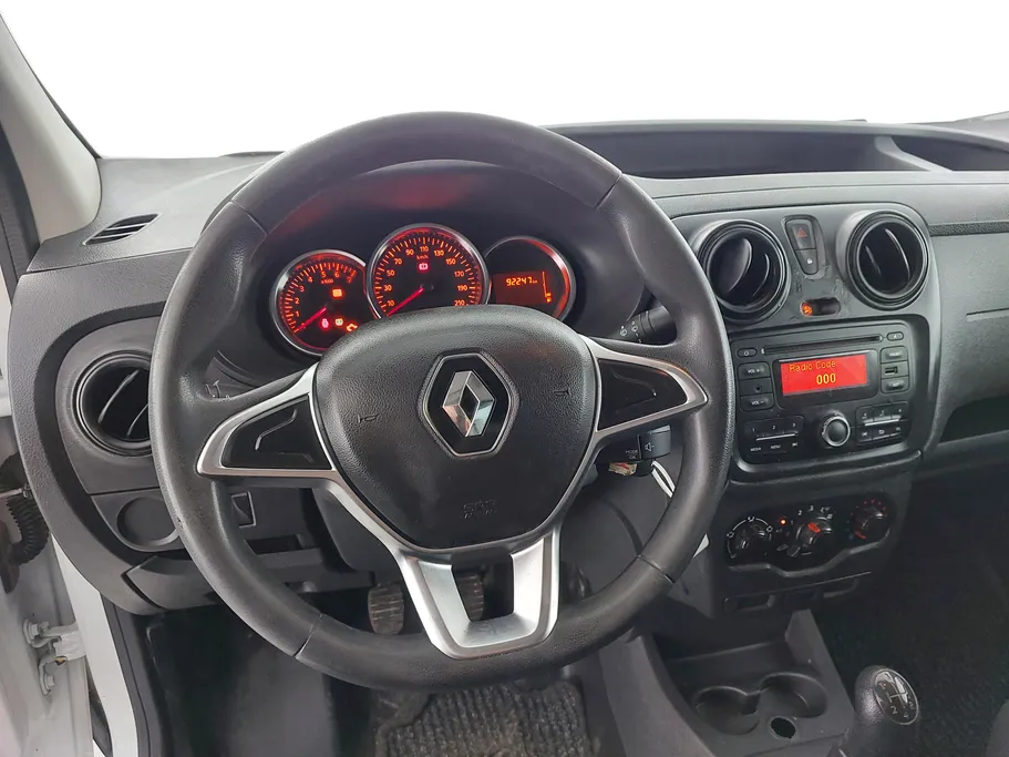 2021 Renault Docker Van بضاعة 