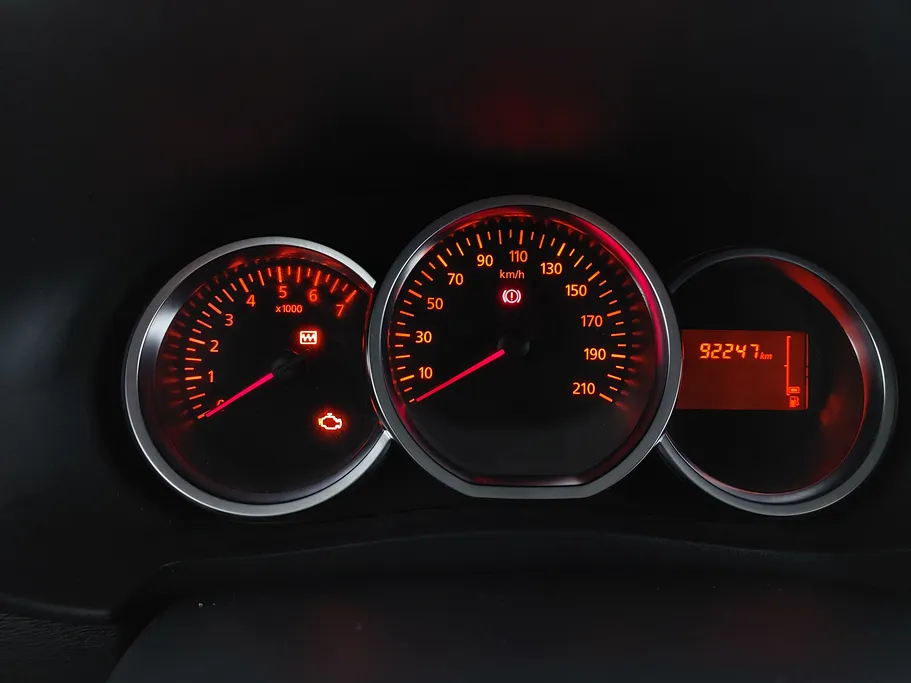2021 Renault Docker Van بضاعة 
