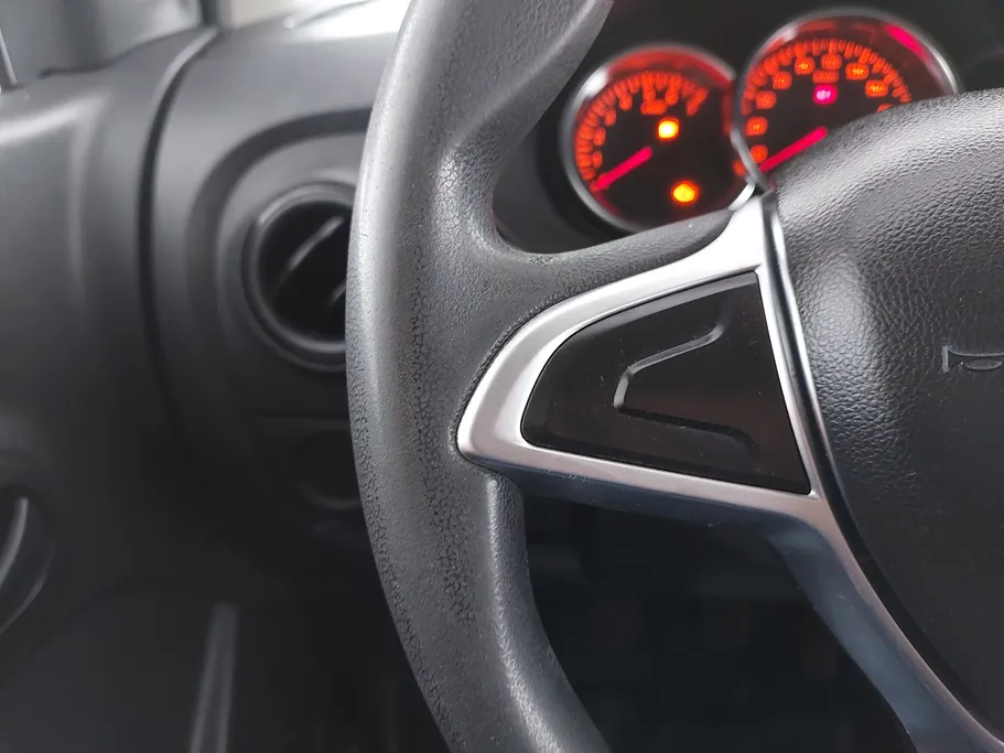 2021 Renault Docker Van بضاعة 