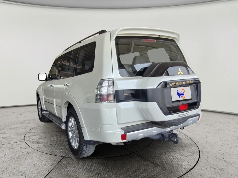 ميتسوبيشي باجيرو GLS 5Doors 2021 