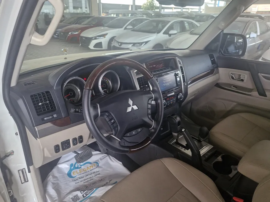 ميتسوبيشي باجيرو GLS 5Doors 2021 