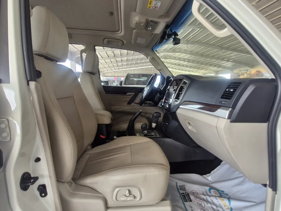ميتسوبيشي باجيرو GLS 5Doors 2021 