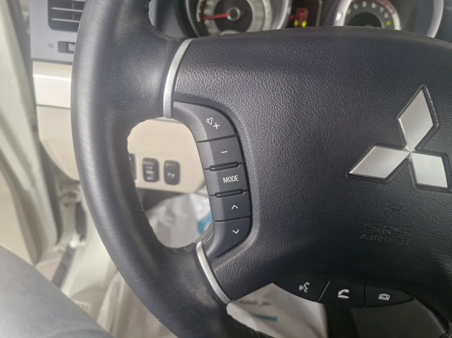 ميتسوبيشي باجيرو GLS 5Doors 2021 